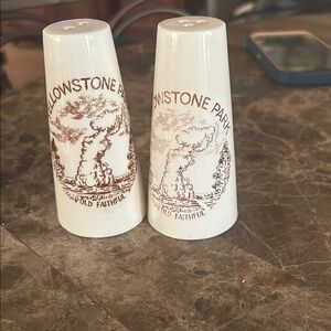 Yellowstone Park Ceramic Shakers